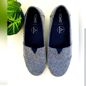 TOMS Avalon Reprove Slip On Shoe!